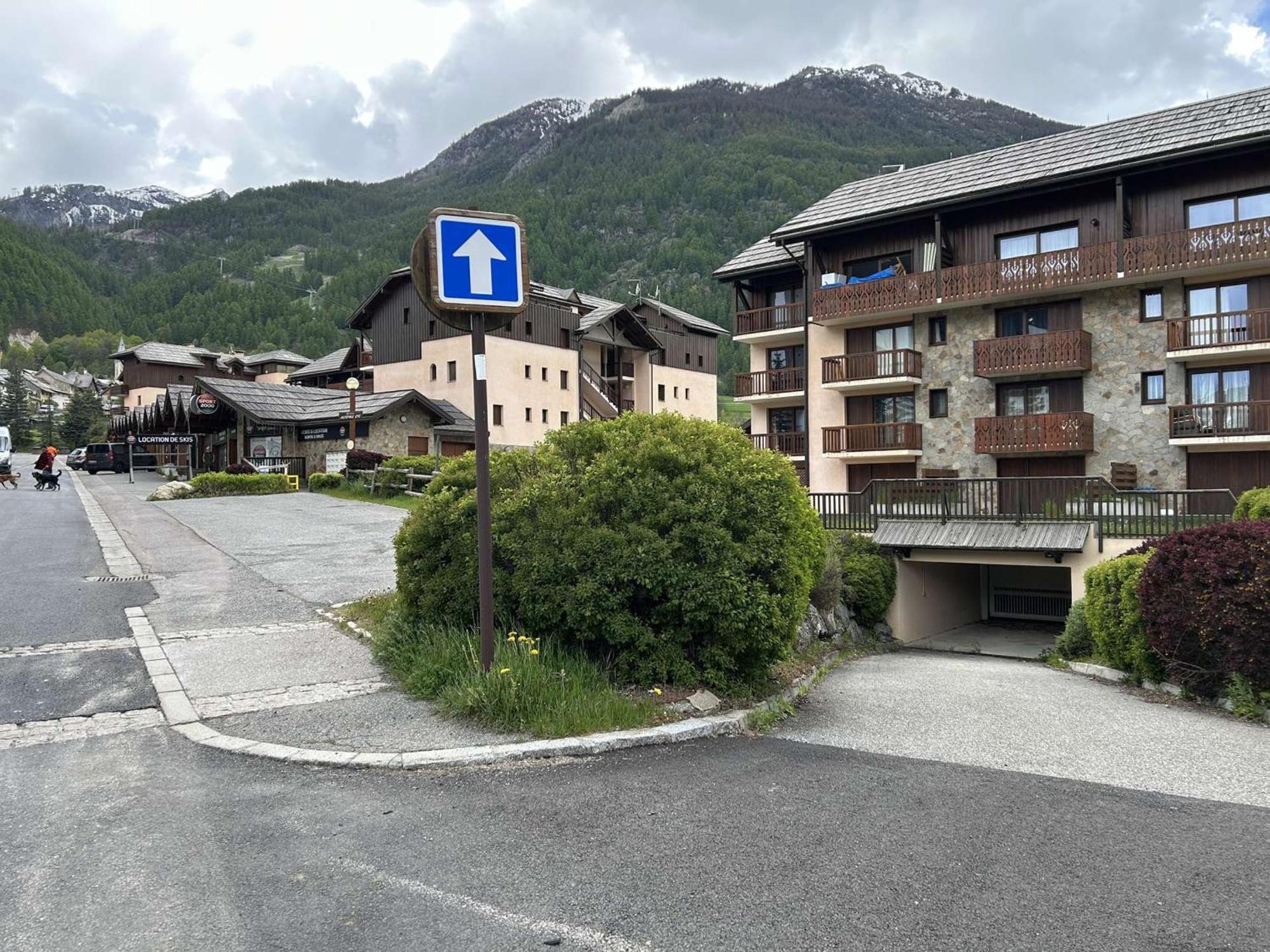 Appartement Lumineux 2 Pieces 6 Pers, Proche Pistes Et Commerces - La Salle Les Alpes - Fr-1-330F-29 Serre Chevalier Exterior photo